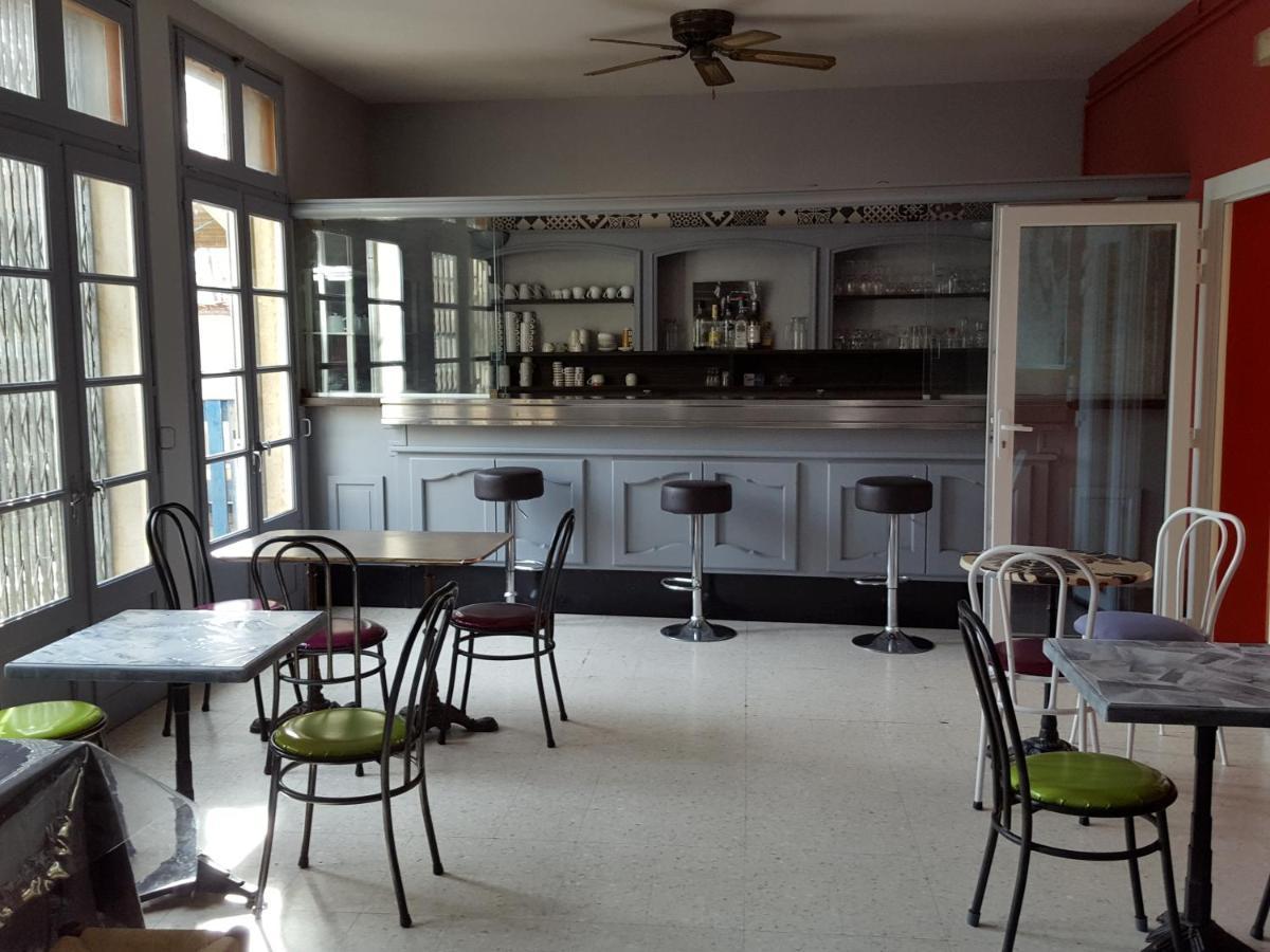 Auberge De Jeunesse Hi Arles Eksteriør billede
